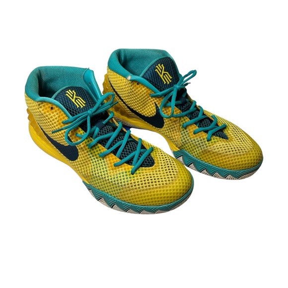 Nike Kyrie 1 Letterman